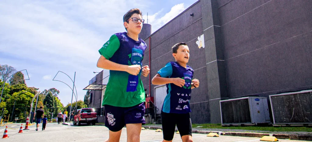 Corrida-Kids-Alto-da-XV-Mall - -Gabriel - -OnePix - 1-