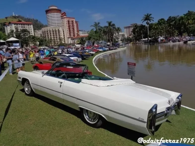 DivulgaçãoEncontro Brasileiro de Autos Antigos em Águas de Lindóia