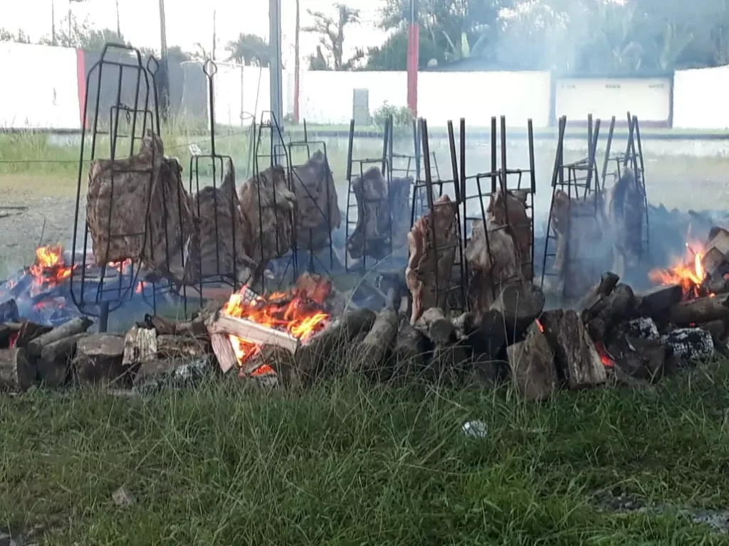 Costelão Solidário