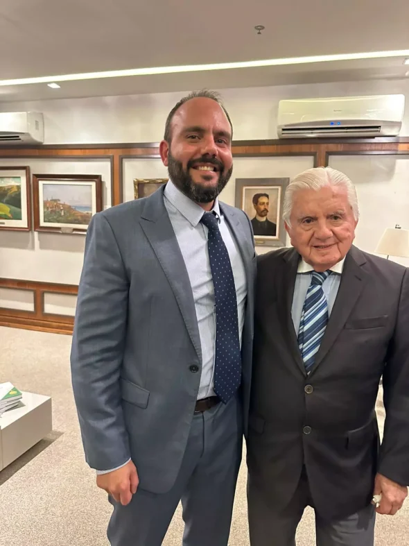 DivulgaçãoAntonio Pitanguy e Pietro Novelino