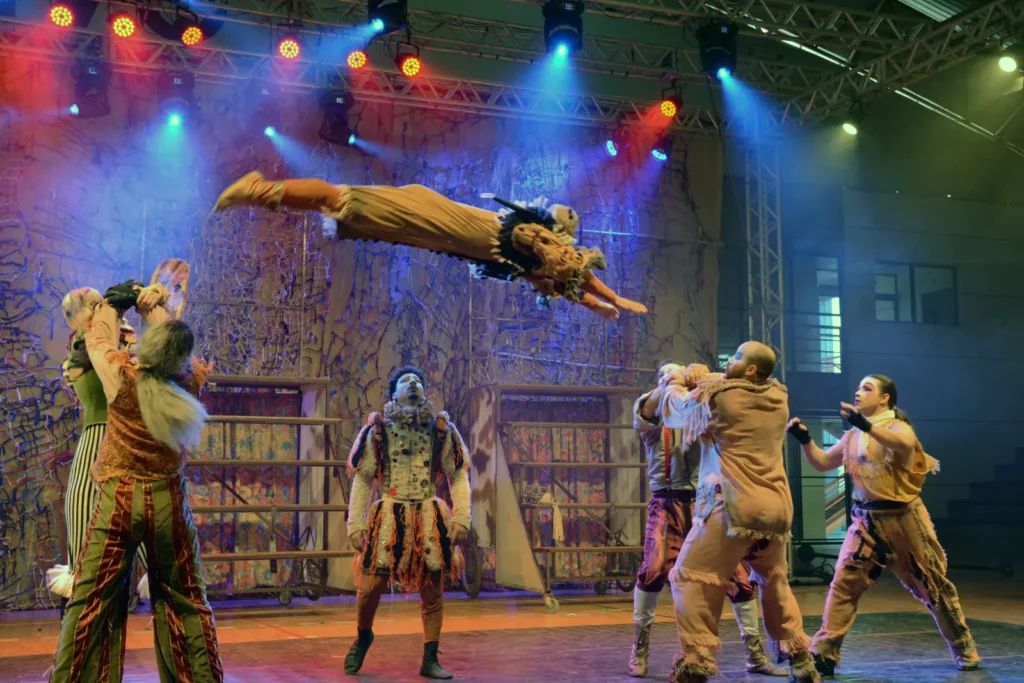 Apresentações gratuitas do projeto Girando Arte mobilizaram 1,5 mil pessoas. Crédito: Vitta vídeo - Ricardo Anderson