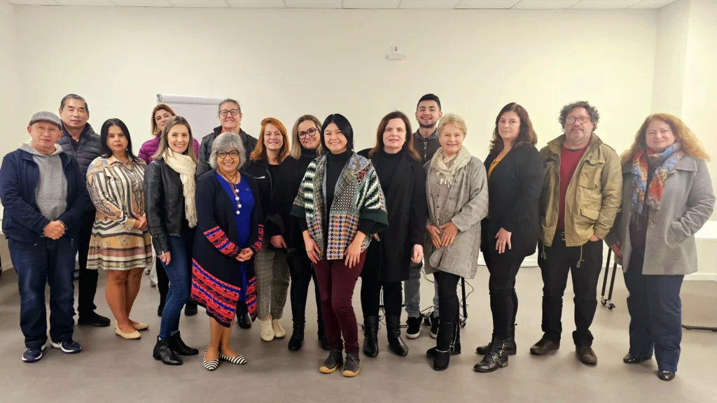 A reunião com os mosaicistas sobre Indicação Geográfica aconteceu em Curitiba. (Foto: Eduardo Pereira)