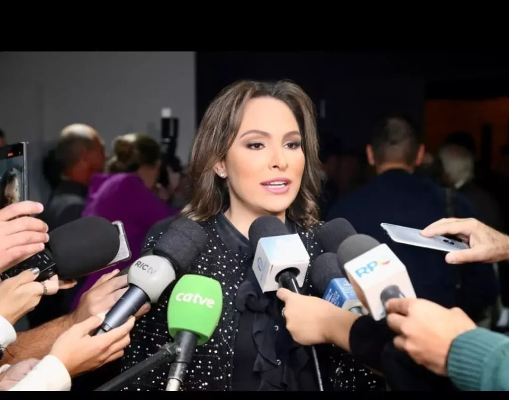 deputada Maria Victoria