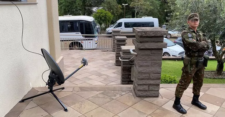 Antenas de conexão banda larga enviadas pelo MCom e pela Telebras já chegaram ao Rio Grande do Sul - Foto: Divulgação/Telebras