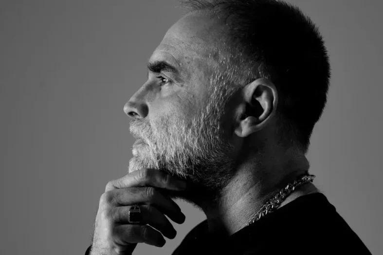 Karim Aïnouz por Bob Wolfenson