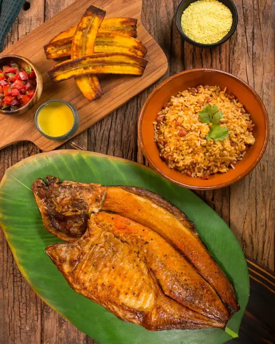 Banda de Tambaqui Assada - Carro-chefe DaSelva Cred. Helena Castro