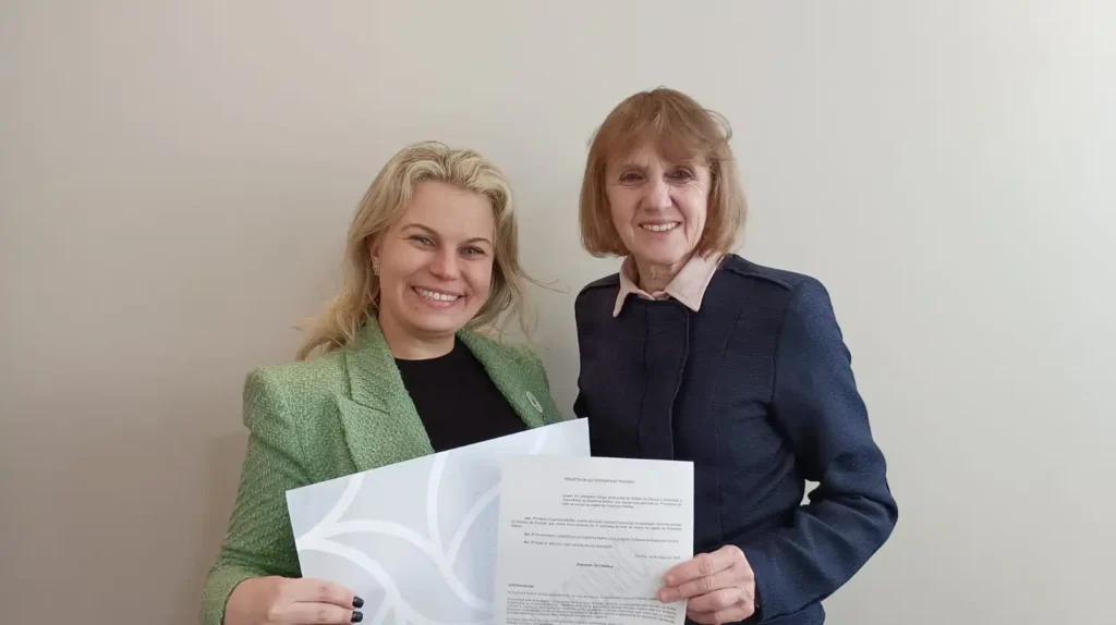 Foto: Divulgação | Com Helena Arriola Sperandio, Relações Governamentais da Faciap Mulher.