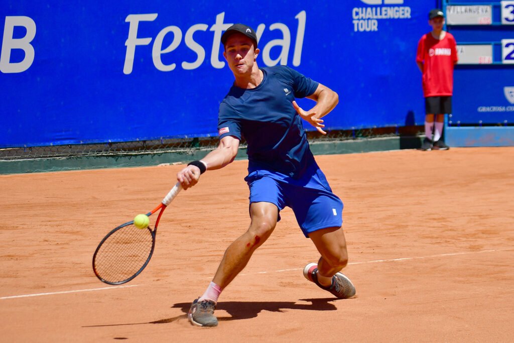 Kauã Gava foi um dos atletas convidados para participar da chave principal do Festval Challenger em Curitiba. Foto: João Pires / FotoJump