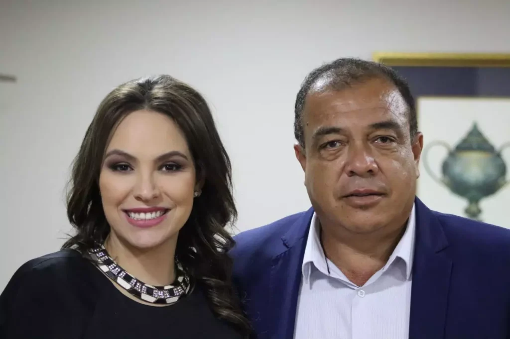 Prefeito Zé do Peixe e deputada Maria Victória Foto divulgação