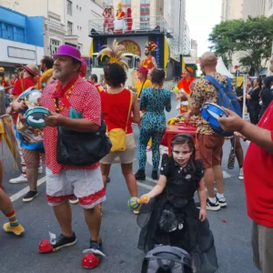 Bloco Garibaldis e Sacis