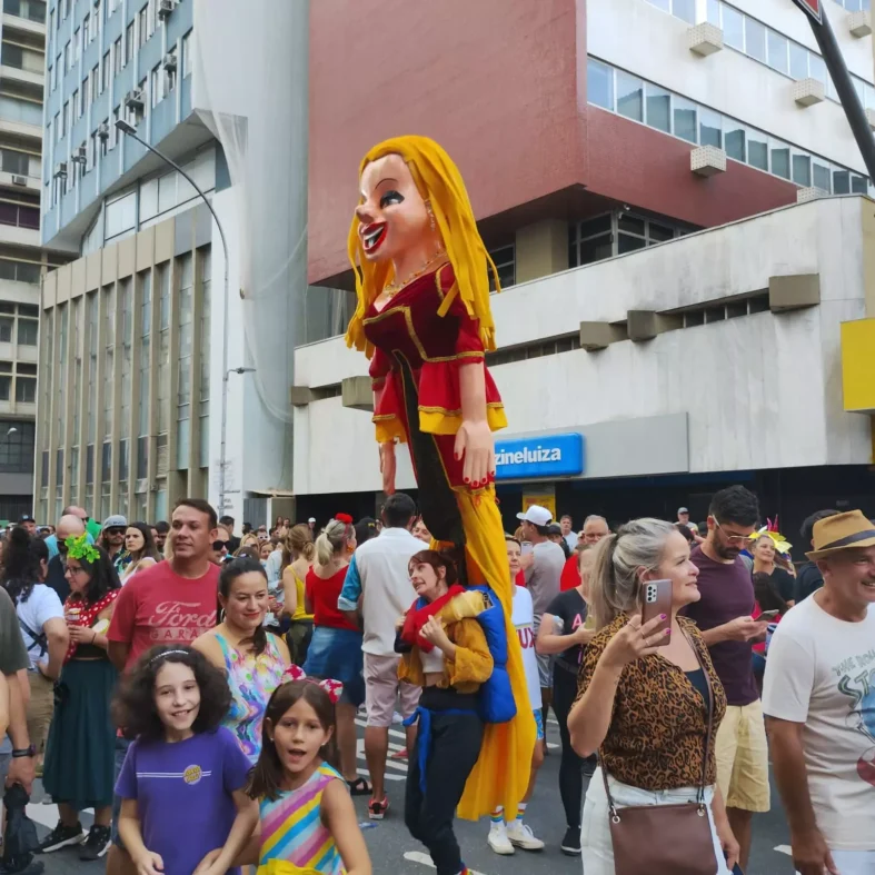 Bloco Garibaldis e Sacis