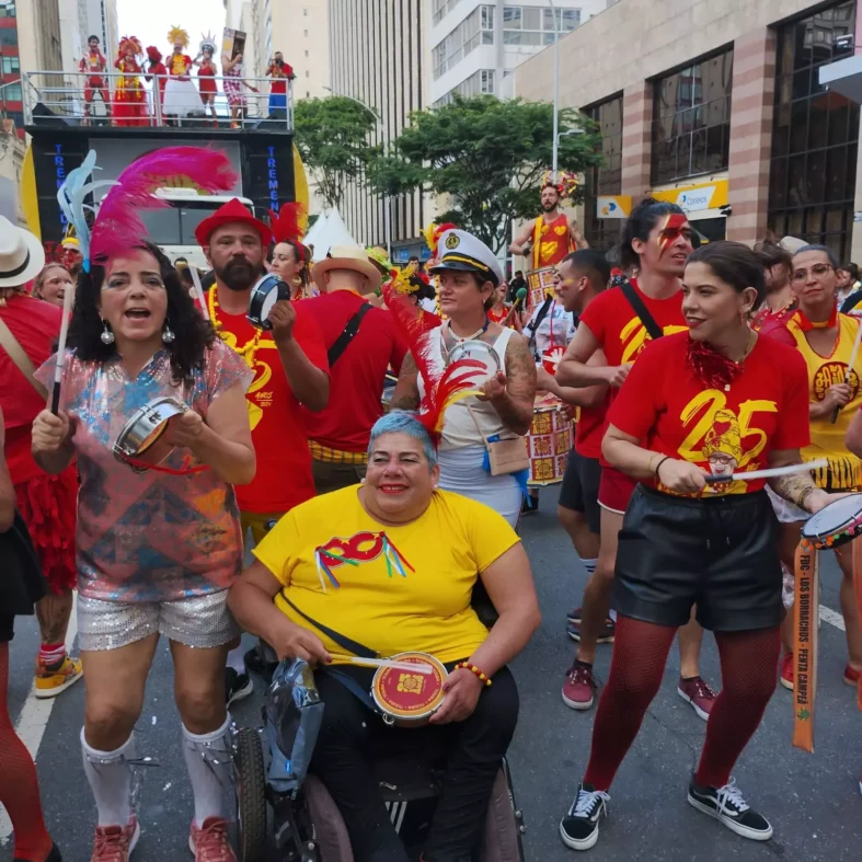 Bloco Garibaldis e Sacis