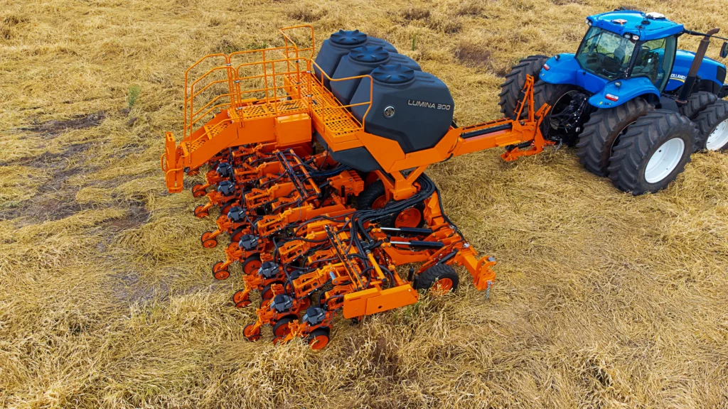 Plantadeira autotransportável Lumina 300 da Jacto chega ao mercado