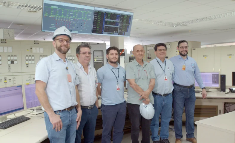 Foto de José Pereira do Nascimento com os colegas: VideoUp