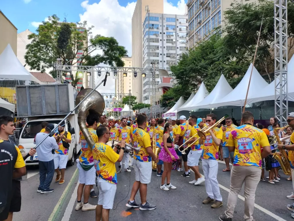 bloco-polakinho-carnaval-curitiba