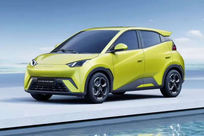 BYD Dolphin MIni promete ser o primeiro carro elétrico de muitos brasileiros