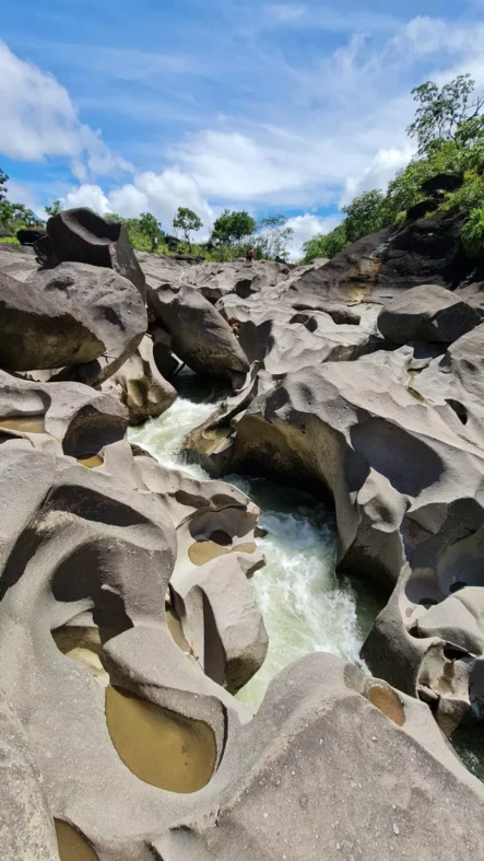 Vale-da-Lua-Divulgacao-Associacao-Veadeiros-