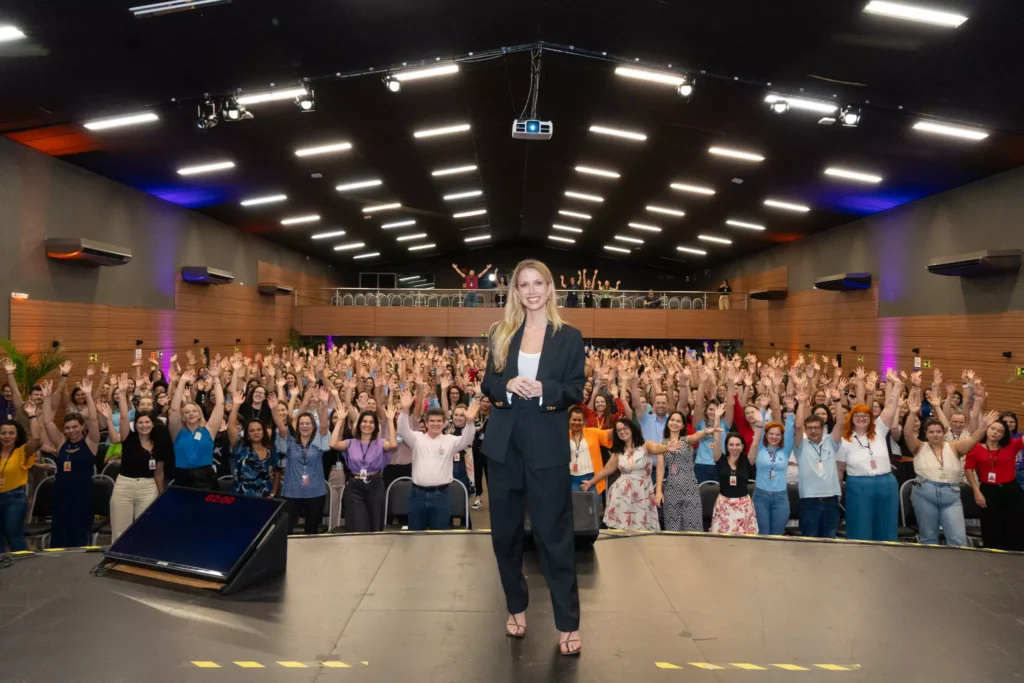 _gabriela palestra itaipu