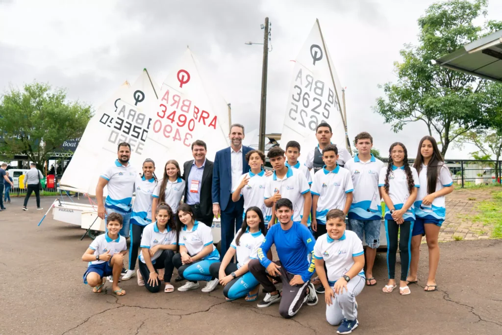 __itaipu jovens atletas
