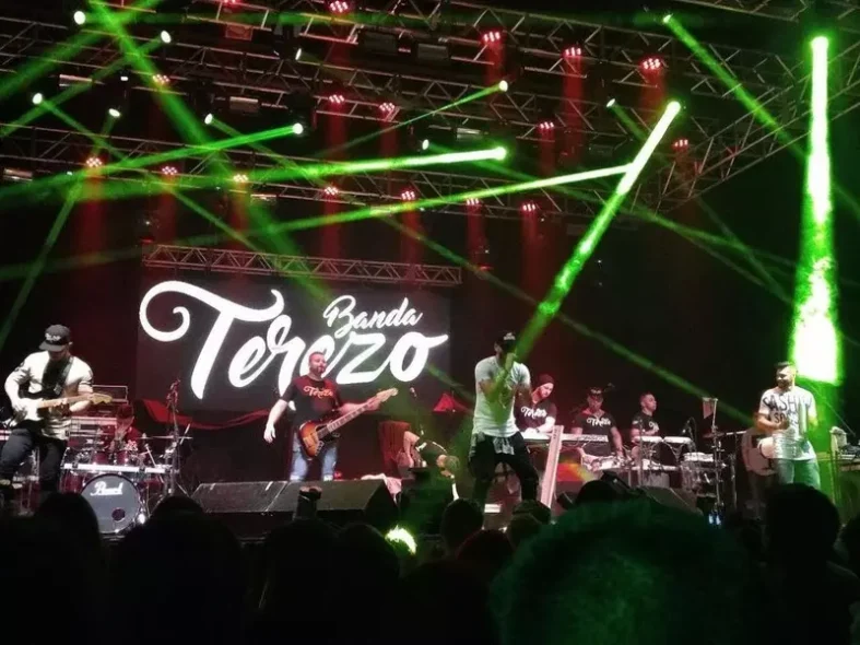 festival-cancao-pinhais-2024