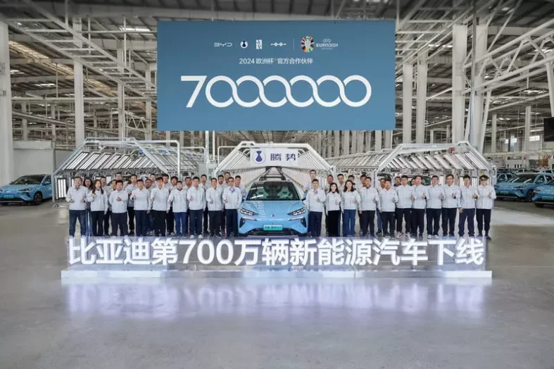 BYD: primeira montadora do mundo a alcançar a produção de 7 milhões de veículos 100% elétricos e híbridos