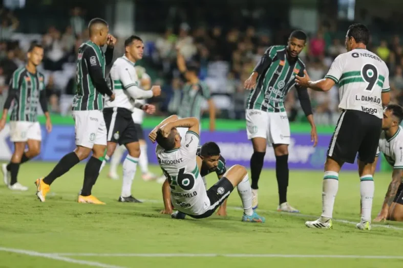 coritiba e maringá foto geraldo bubniack-AGB
