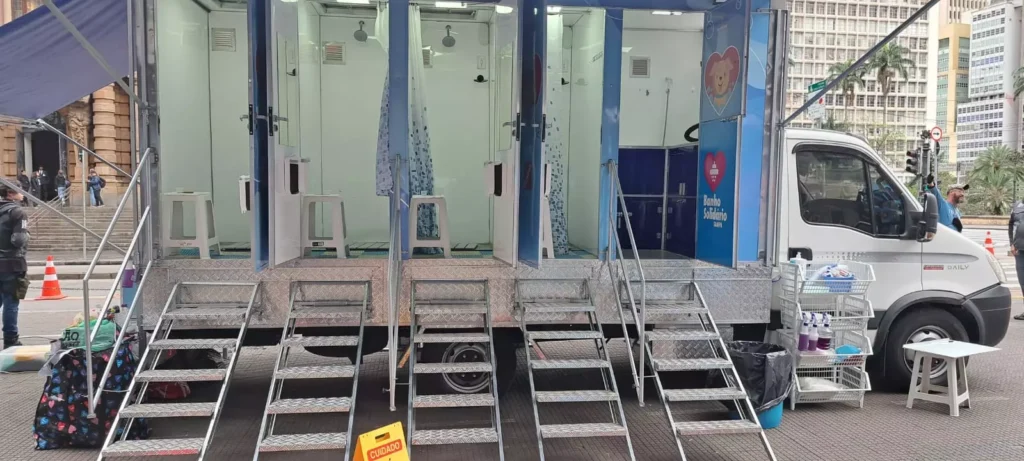 Projeto Banho Solidário Sampa