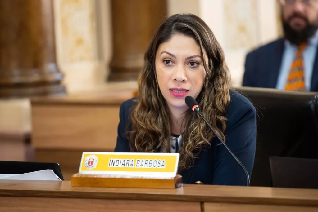 Vereadora Indiara Barbosa