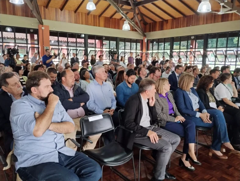 pmc-bndes-urbs-curitiba