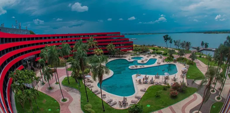 Adriano Pereira Royal Tulip Brasília Alvorada