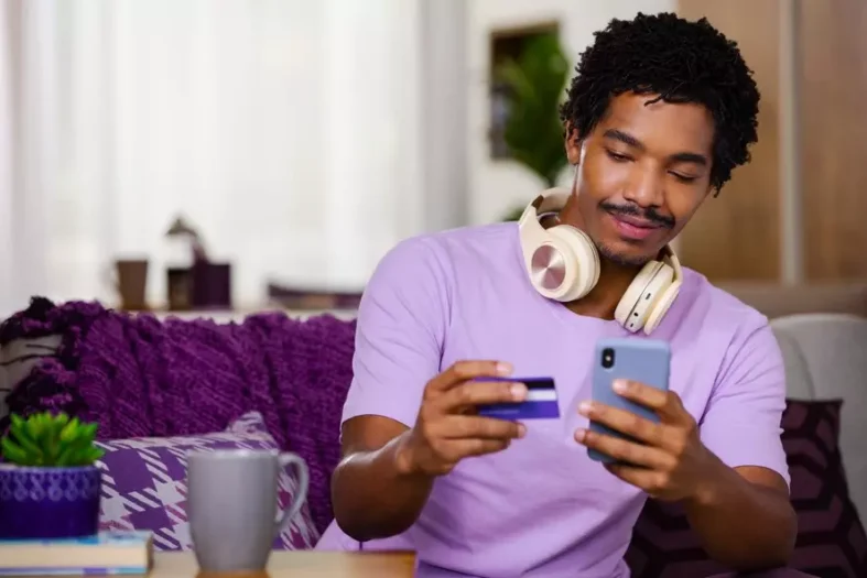 O Unico IDPay atua como um conector entre e-commerce e emissores, construindo essa relação de cocriação — Foto: Divulgação