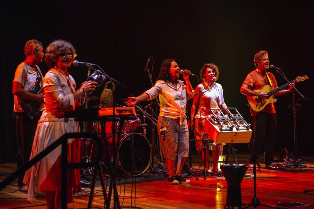 Grupo Fato em turnê pelo Paraná com o show Claro_Movimento. Último show será em Curitiba, no Sesc da Esquina, dia 03 de maio. Foto: Pedro Heinrich