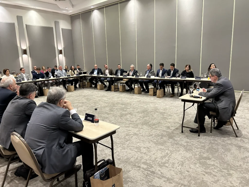 Instituto Brasileiro de Executivos de Finanças do Paraná (divulgação)