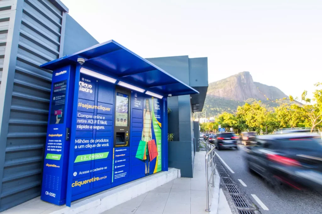 Armário inteligente da Clique Retire