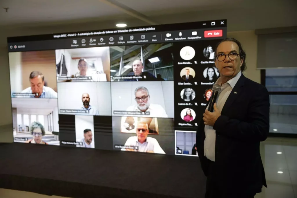 Presidente Décio Lima na reunião de diretores-técnicos do Sistema Sebrae, em Manaus (AM). Foto: Bruno Kelly.