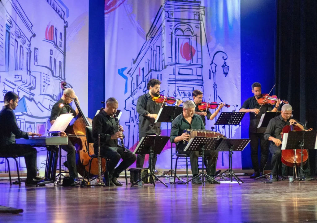 Orquestra Paranaense de Tango