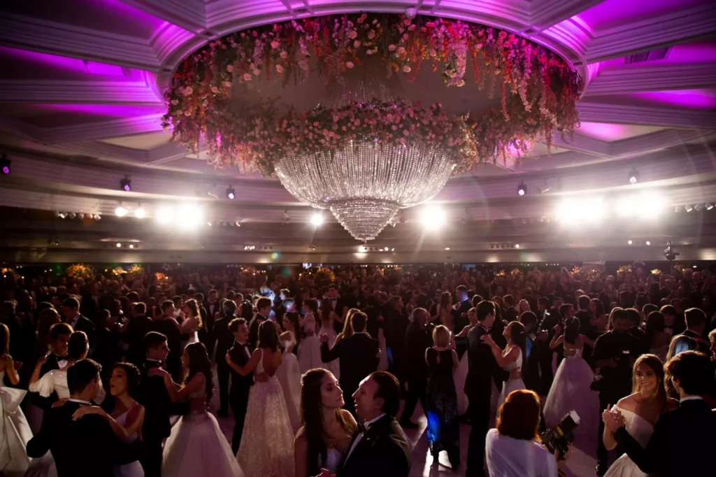 Baile de Debutantes do Clube Curitibano