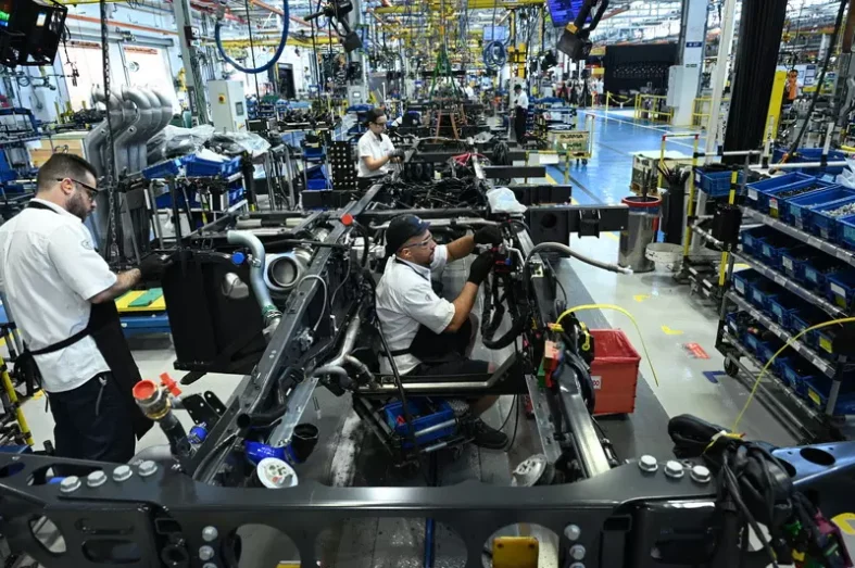 K 230E B4x2LB - divulgação Scania