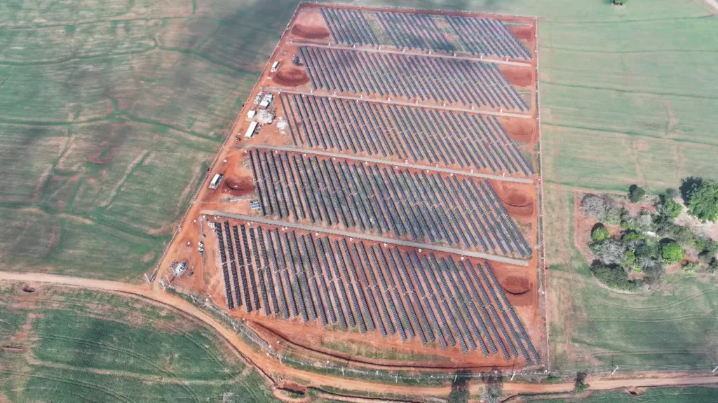 Nova usina solar de Santo Antônio da Platina (Copel divulgação)