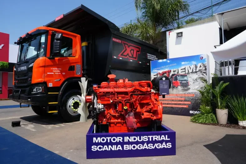 Scania lança 10x4 XT Super