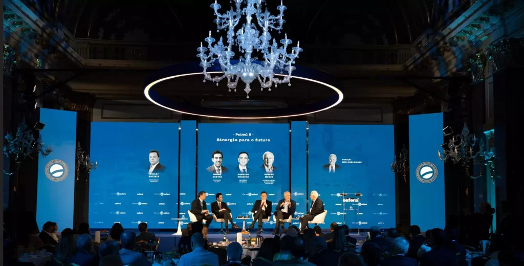 ll Fórum Esfera Internacional