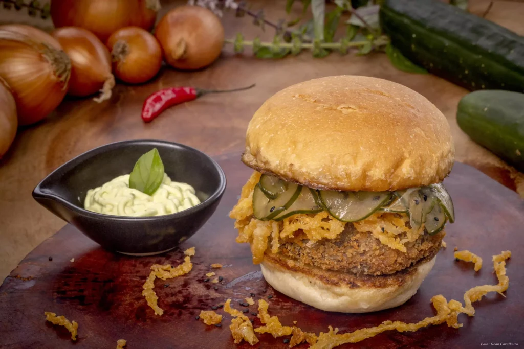 Burger Beast - Tork'n Roll-4441.jpg