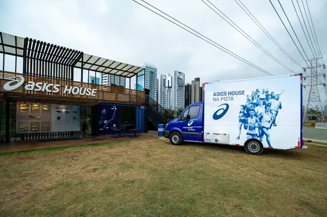 ASICS House na Pista