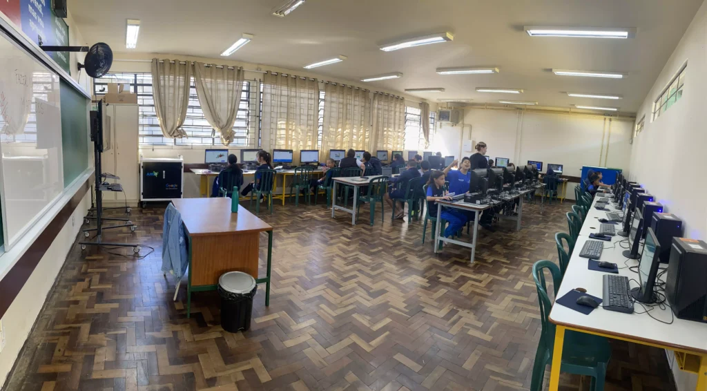 Colégio Estadual Anita Canet