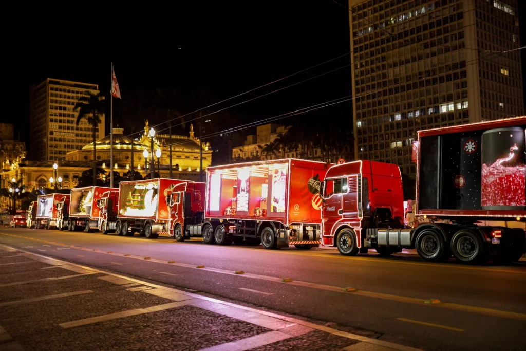 Divulgação PromoPlus/ Caravana de Natal da Coca-Cola FEMSA Brasil