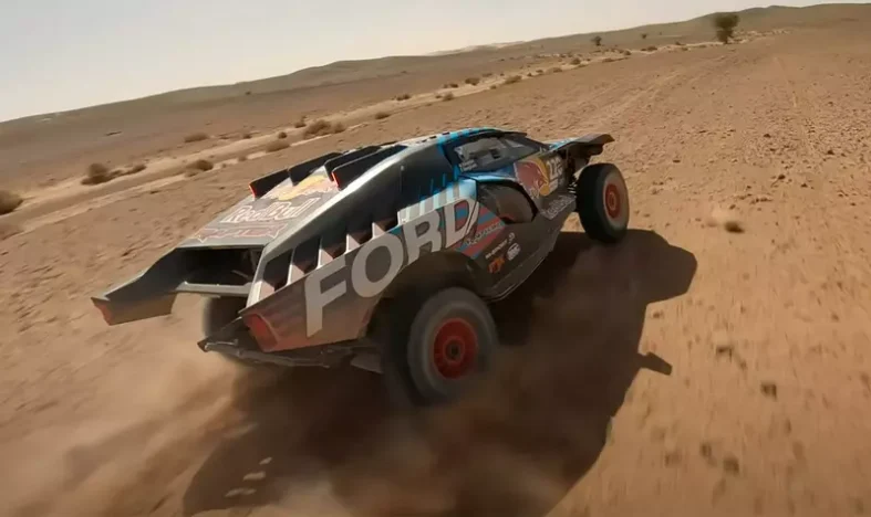 Dakar 4_ford_raptor_t1+