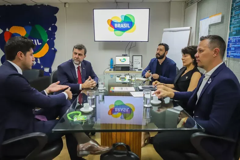 Assinatura do Memorando de Entendimento (MOU) em Brasília com a SITE (Society for Incentive Travel Excellence) / Embratur