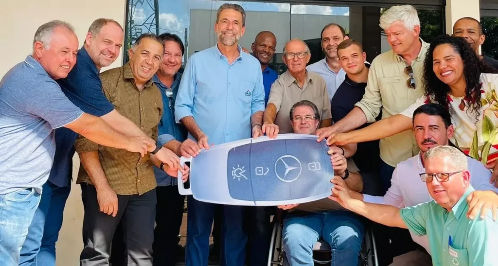 entrega-carros-coleta-mandaguacu-itaipu