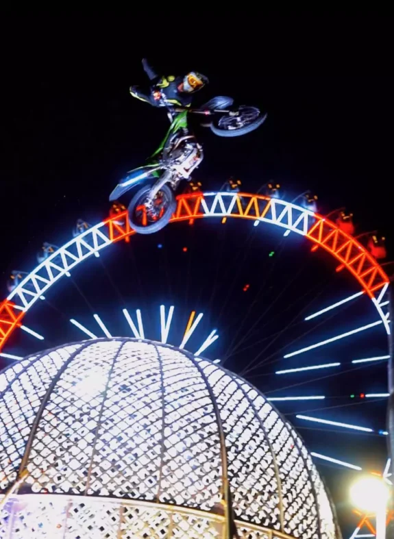 Globo da Morte Mirage Circus_02