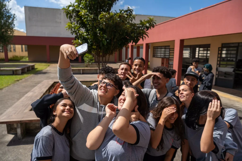alunos-escolas-publicas-parana